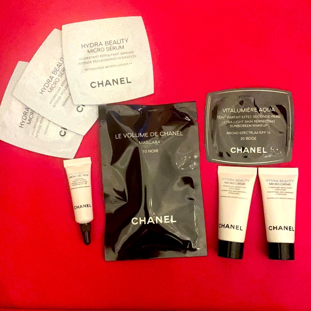 Chanel new . 8 individual packets and tubes.